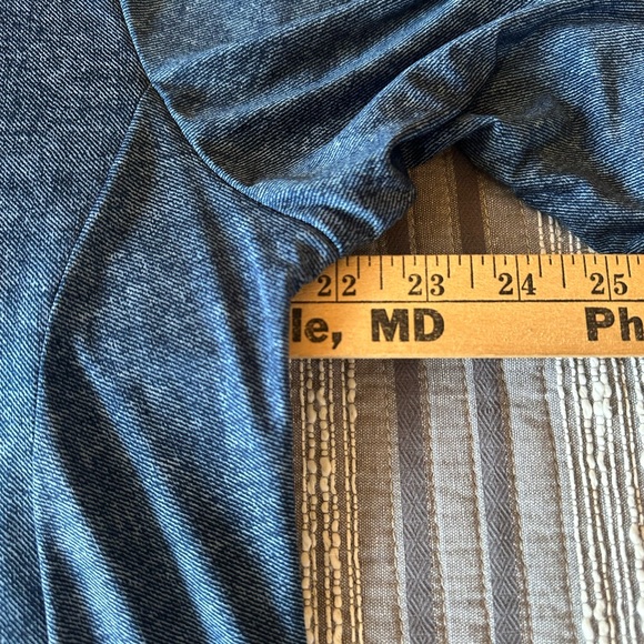 Brand new Denim look tunic. Sz 18/20 Made in the USA. NWT - Picture 3 of 4